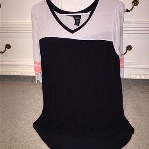 Rue21 half sleeve top